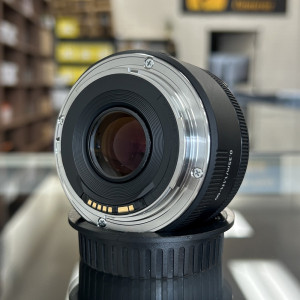 Pre-Owned Canon EF 50mm f/1.8 STM Lens