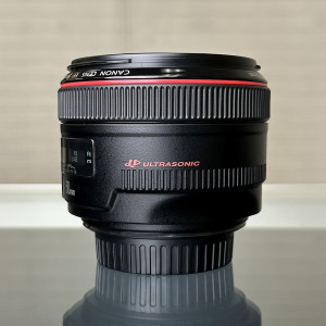 Pre-Owned Canon EF 50mm f/1.2L USM Lens