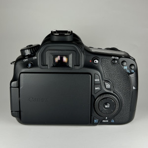Pre-Owned Canon EOS 60D DSLR Camera 2571406227