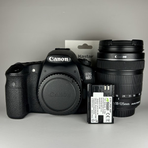 Pre-Owned Canon EOS 60D DSLR Camera with 18-135mm IS STM Lens