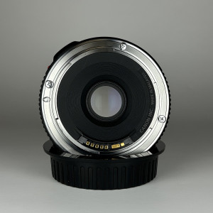 Pre-Owned Canon EF 40mm f/2.8 STM Lens 9021144267