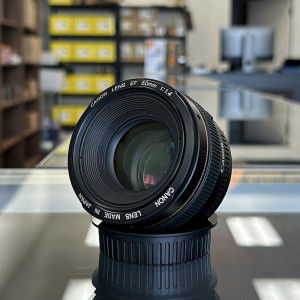 Pre-Owned Canon EF 50mm f/1.4 USM Lens