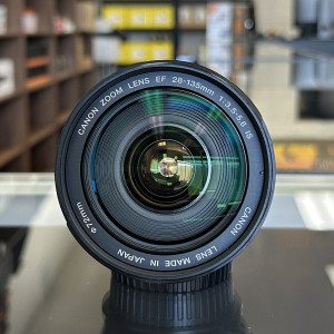 Pre-Owned Canon EF 28-135mm f/3.5-5.6 IS USM Lens