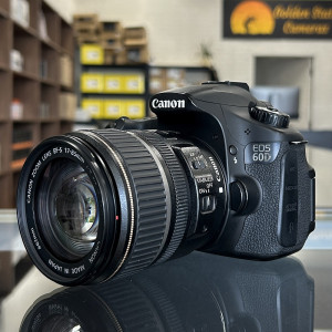 Pre-Owned Canon EOS 60D DSLR Camera with EF-S 17-85mm f/4-5.6 IS USM Lens