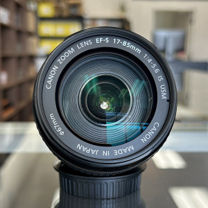 Pre-Owned Canon EOS 60D DSLR Camera with EF-S 17-85mm f/4-5.6 IS USM Lens