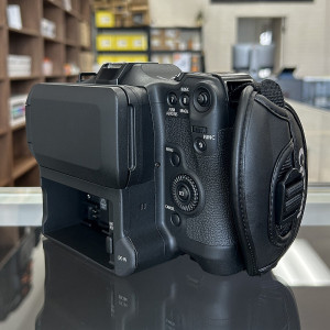 Pre-Owned Canon EOS C70 Cinema Camera (RF Mount)