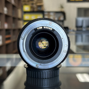 Pre-Owned Canon EF 100mm f/2.8 Macro USM Lens