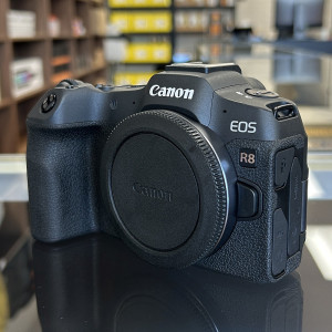 Pre-Owned Canon EOS R8 Mirrorless Camera