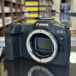 Pre-Owned Canon EOS R8 Mirrorless Camera