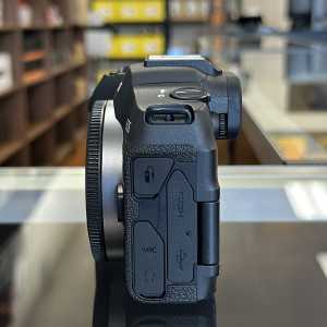 Pre-Owned Canon EOS R8 Mirrorless Camera