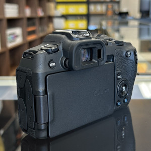 Pre-Owned Canon EOS R8 Mirrorless Camera