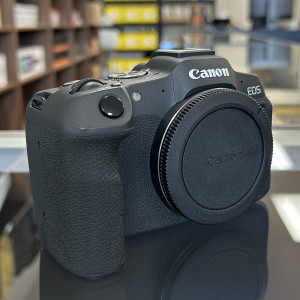 Pre-Owned Canon EOS R8 Mirrorless Camera
