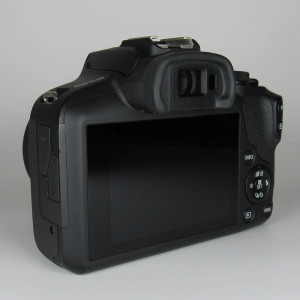Pre-Owned Canon EOS R100 Mirrorless Camera with 18-45mm Lens
