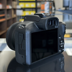 Pre-Owned Canon EOS R100 Mirrorless Camera with 18-45mm Lens