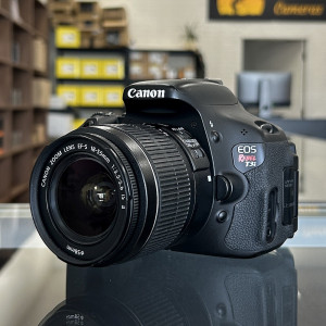 Pre-Owned Canon EOS Rebel T3i (600D) DSLR Camera with EF-S 18-55mm f/3.5-5.6 IS II Lens