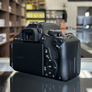 Pre-Owned Canon EOS Rebel T3i (600D) DSLR Camera with EF-S 18-55mm f/3.5-5.6 IS II Lens