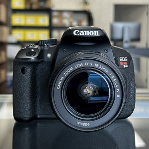 Pre-Owned Canon EOS Rebel T4i (650D) DSLR Camera with EF-S 18-55mm f/3.5-5.6 IS II Lens
