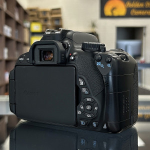 Pre-Owned Canon EOS Rebel T4i (650D) DSLR Camera