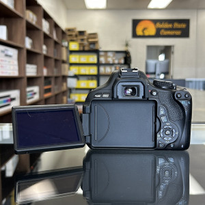 Pre-Owned Canon EOS Rebel T3i (600D) DSLR Camera