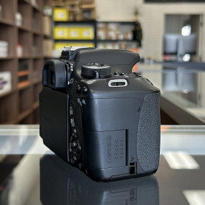 Pre-Owned Canon EOS Rebel T3i (600D) DSLR Camera