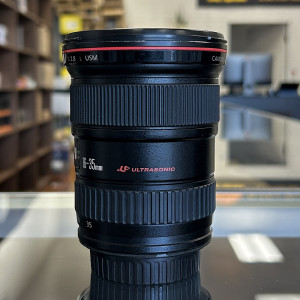 Pre-Owned Canon EF 16-35mm f/2.8L USM Lens