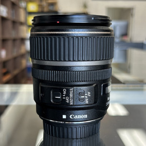 Pre-Owned Canon EF-S 17-85mm f/4-5.6 IS USM Lens