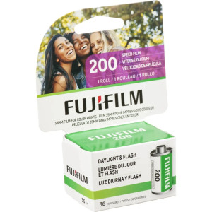 Fujifilm Color Negative Film, 200 ISO, 35mm, 36 Exposures