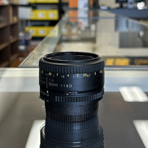 Pre-Owned Nikon AF NIKKOR 50mm f/1.8D Lens