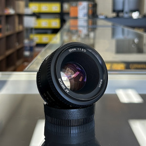 Pre-Owned Nikon AF NIKKOR 50mm f/1.8D Lens