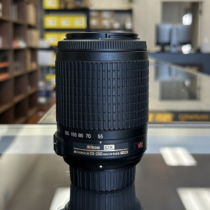 Pre-Owned Nikon AF-S DX VR Zoom-NIKKOR 55-200mm f/4-5.6G IF-ED Lens US6765848
