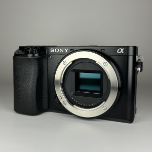 Pre-Owned Sony a6100 Mirrorless Camera with 16-50mm f/3.5-5.6 Lens