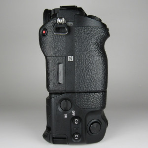 Pre-Owned Sony a7R II Mirrorless Camera with Sony Vertical Battery Grip
