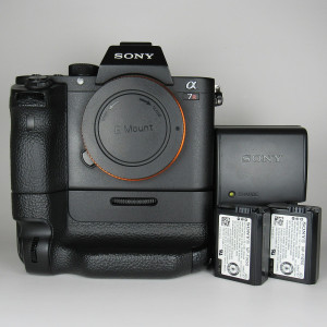 Pre-Owned Sony a7R II Mirrorless Camera with Sony Vertical Battery Grip