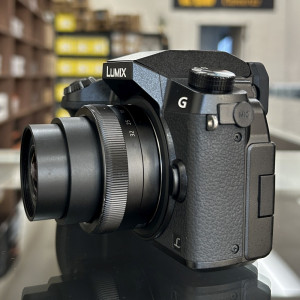 Pre-Owned Panasonic LUMIX G7 Mirrorless Camera with 12-32mm Lens