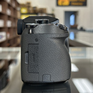 Pre-Owned Panasonic LUMIX G7 Mirrorless Camera with 12-32mm Lens