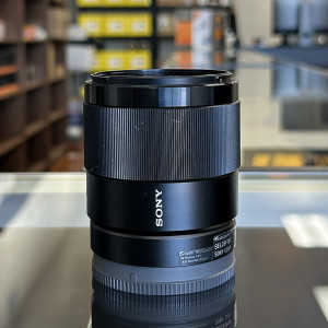 Pre-Owned Sony FE 35mm f/1.8 Lens 1894807