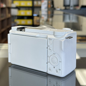 Open Box Sony ZV-E10 II Mirrorless Camera with 16-50mm Lens White