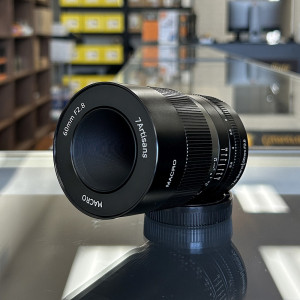 Pre-Owned 7Artisans 60mm f/2.8 Macro Lens for Micro 4/3